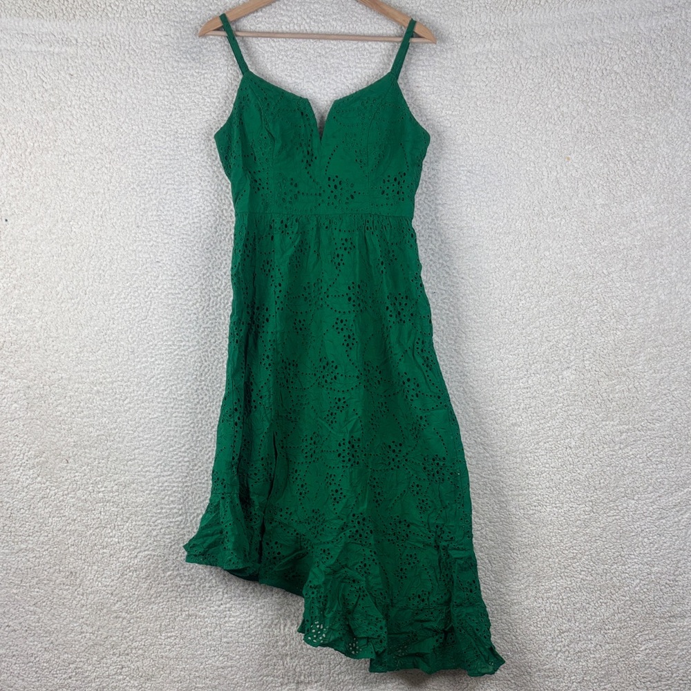 NWOT Guess Womens Green Cotton Eyelet Ruffled Asymmetric Hem Midi Dress Size 4 - Picture 2 of 14
